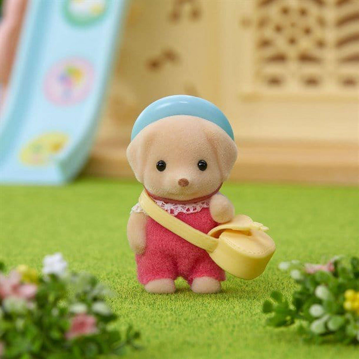 Yellow Labrador Baby U444728
