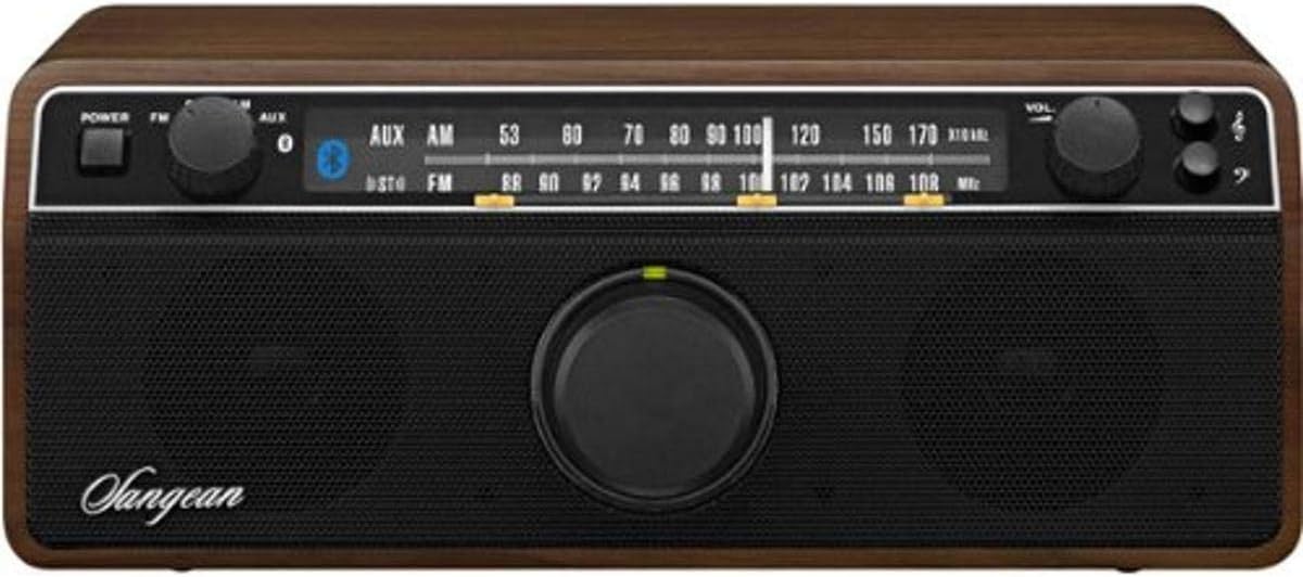 Walnut Wooden Cabinet AM/FM Radio D621