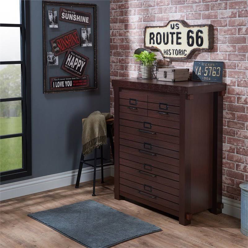 6-Drawer Chest in Espresso Q963111