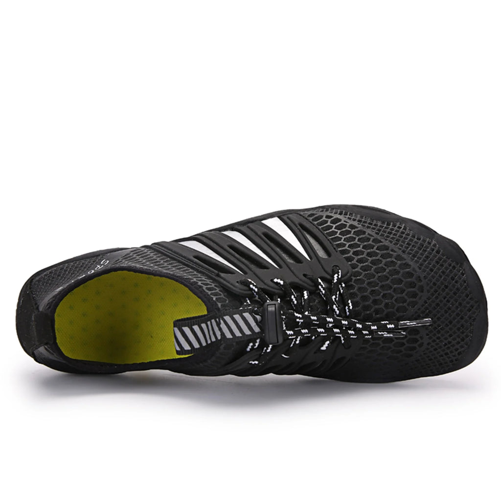 Black Quick-Dry Water Shoes E31764