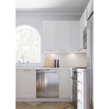 Stock Sink Base Cabinet in Shaker White G996