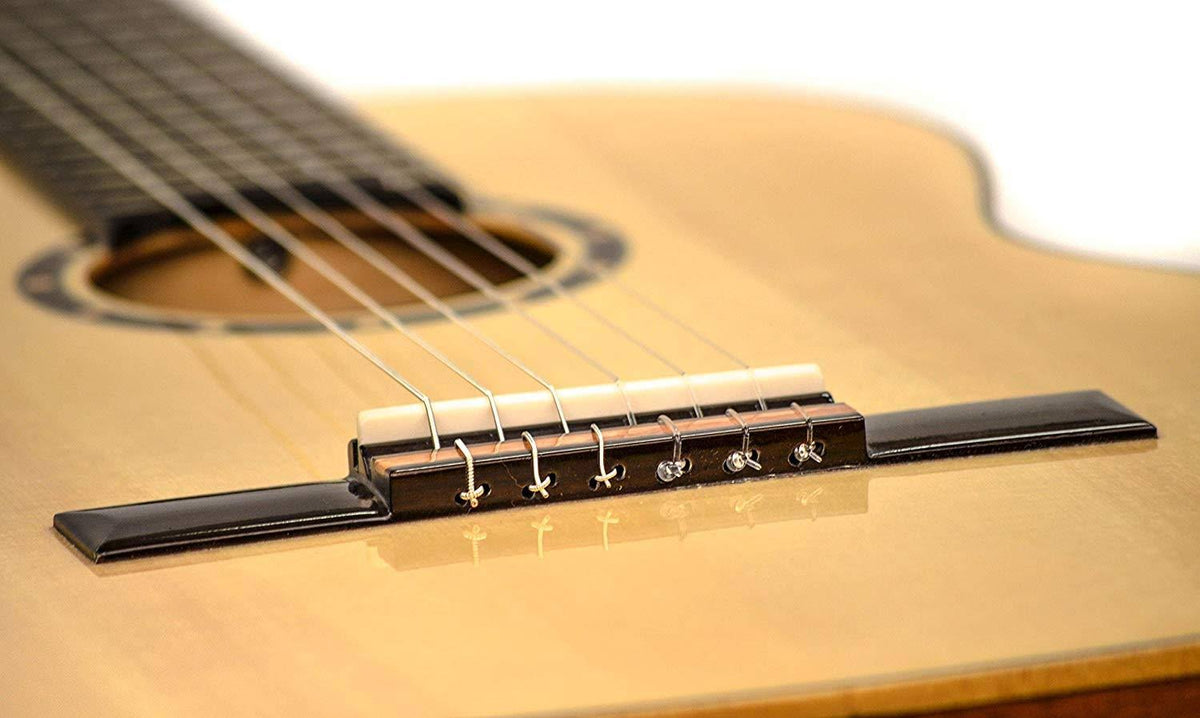 1/4 Size Classical Guitar White W723114