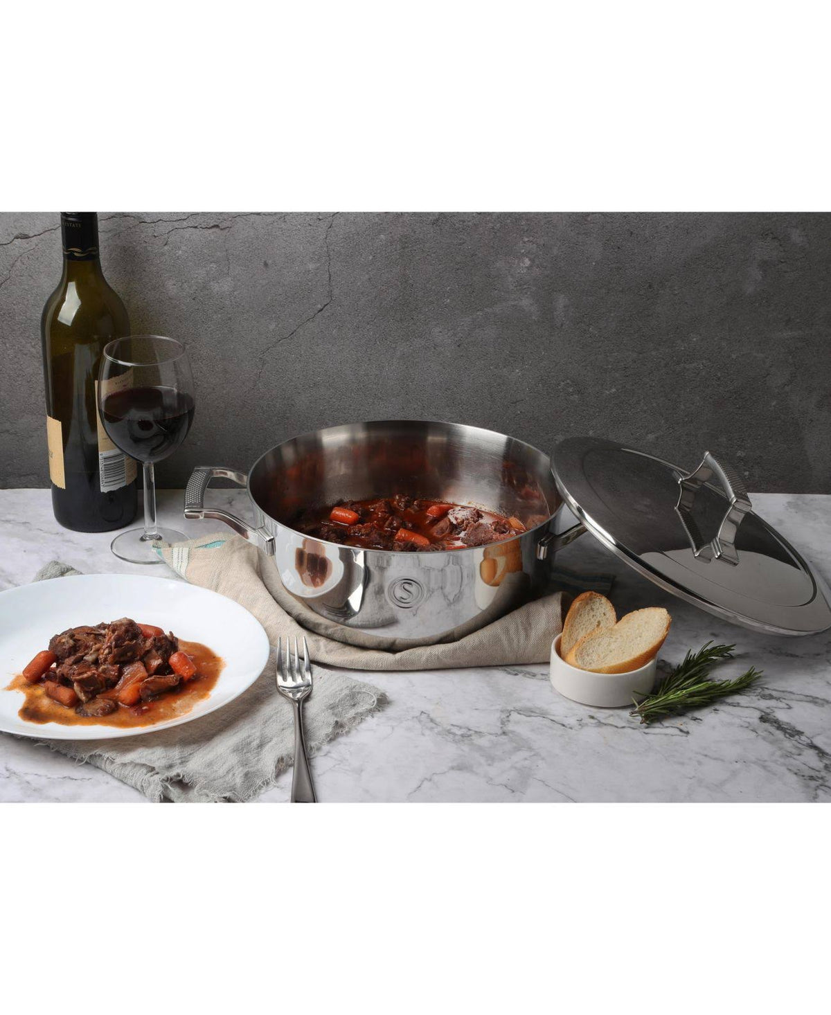 4 qt. Tri-Ply Stainless Steel Chef's Pan with Lid O74854