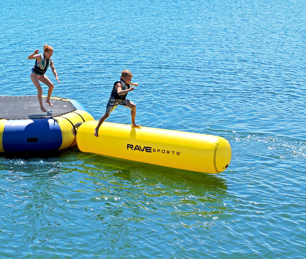 Bongo 13 Water Bouncer with Small Slide and Small Log B50728