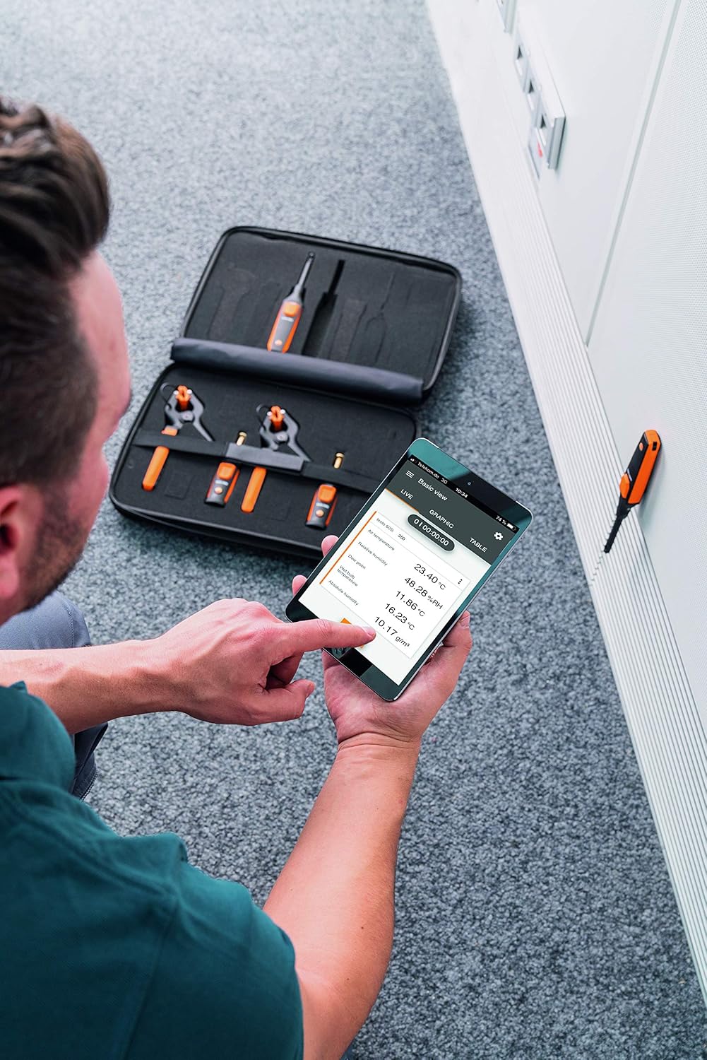HVAC/R Test and Load Set with Bluetooth V9541