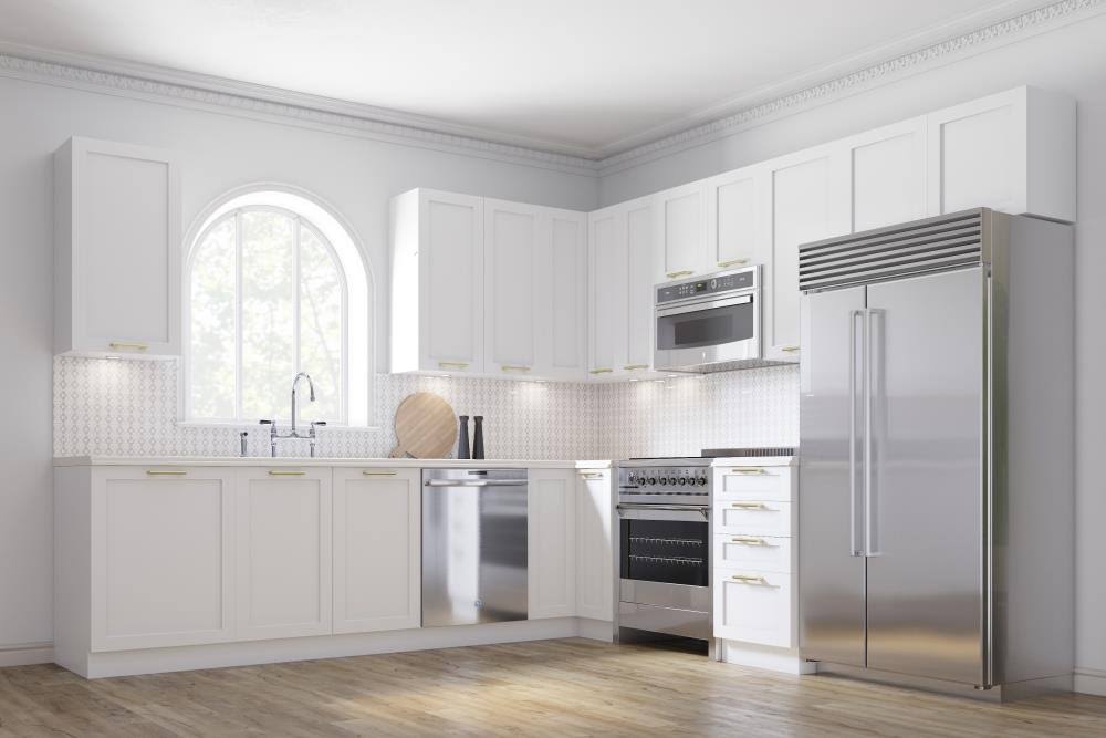 Stock Sink Base Cabinet in Shaker White G996