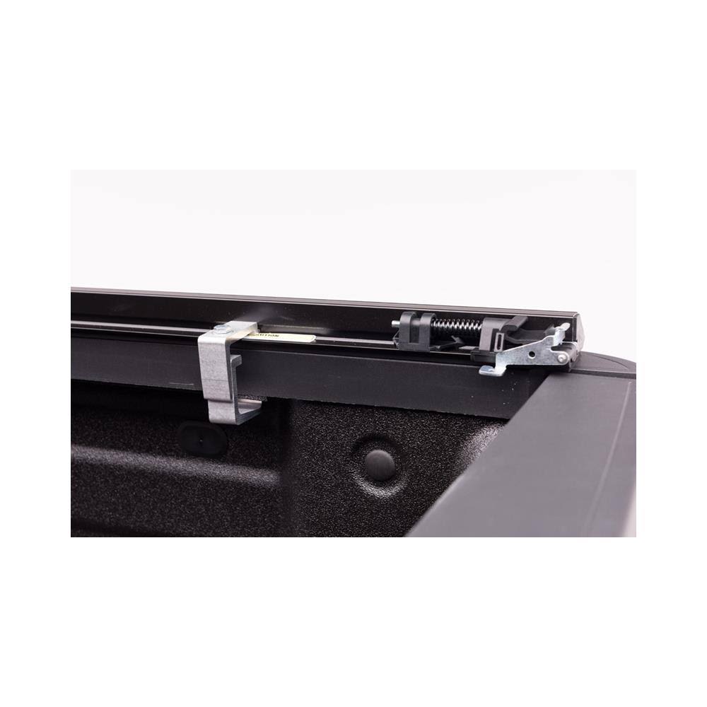Tonneau Cover L566676